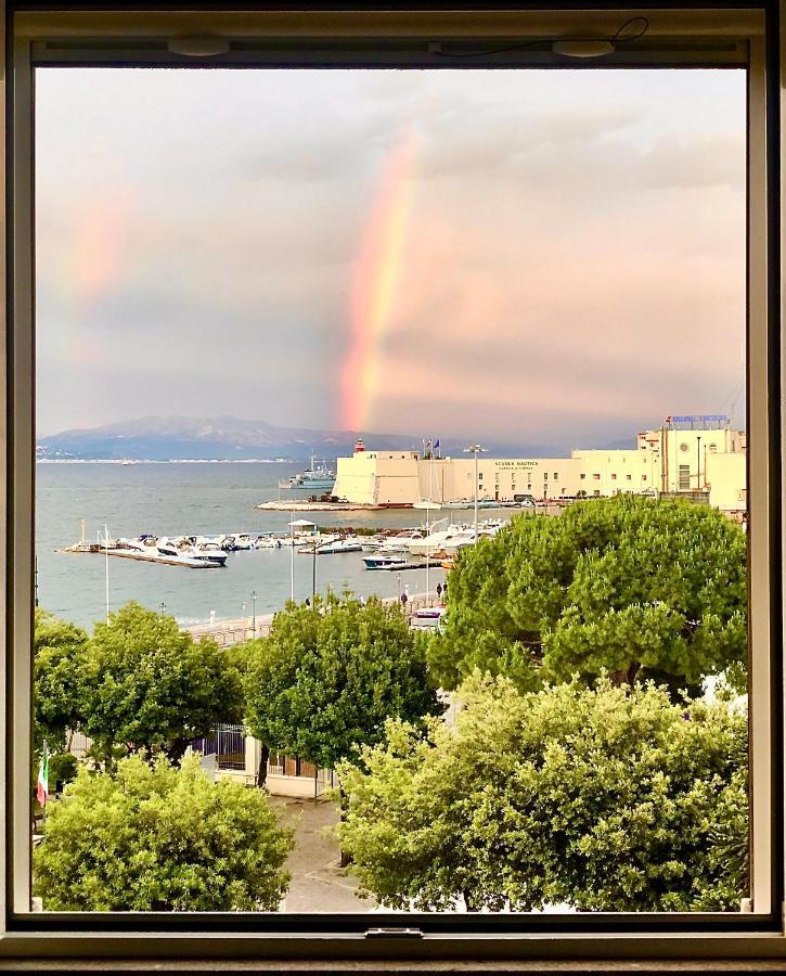 La Finestra Sul Mare Apartment Gaeta Exterior photo